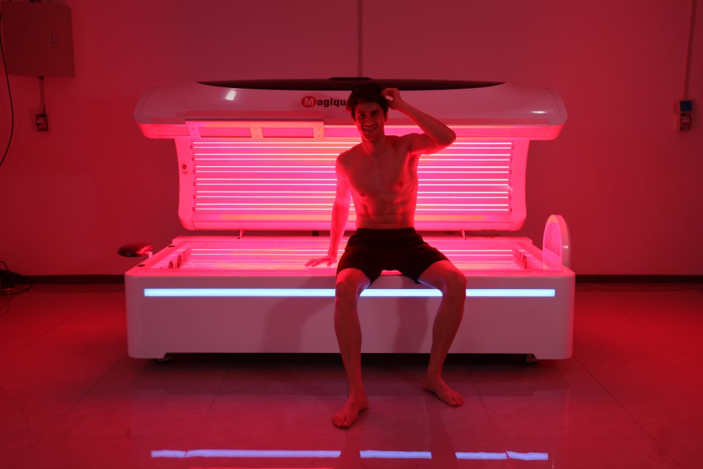What Nobody Tells You About Picking a Red Light Therapy Manufacturer &mdash; Real Buyer Stories and Clear Signs